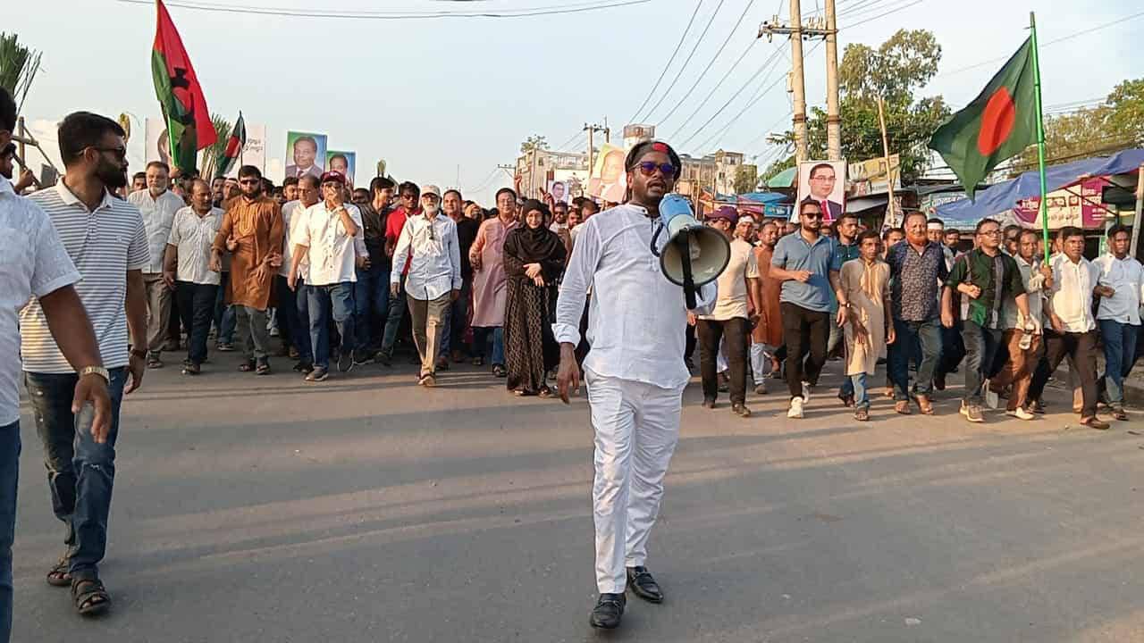 মধুপুরে  বিএনপির প্রতিষ্ঠা বার্ষিকীতে মানুষের ঢল
